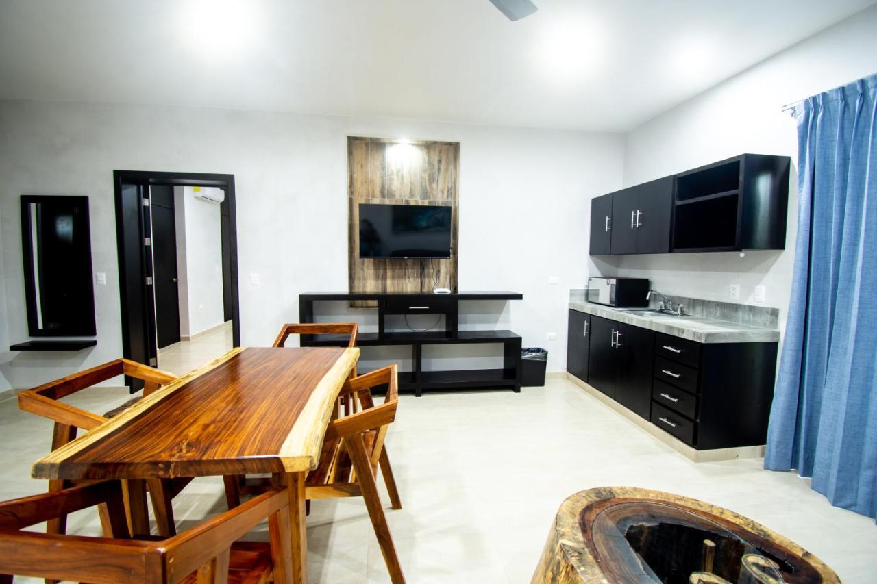 Hotel Casa Tortuga Tulum - Cenotes Park Inclusive Εξωτερικό φωτογραφία A typical apartment at the hotel