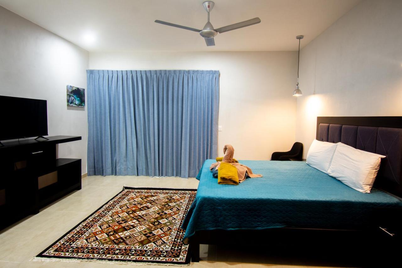 Hotel Casa Tortuga Tulum - Cenotes Park Inclusive Εξωτερικό φωτογραφία A bedroom in a hotel