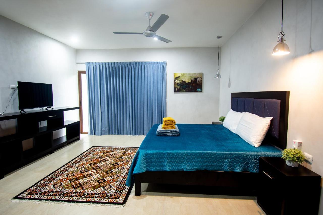 Hotel Casa Tortuga Tulum - Cenotes Park Inclusive Εξωτερικό φωτογραφία A bedroom in a hotel