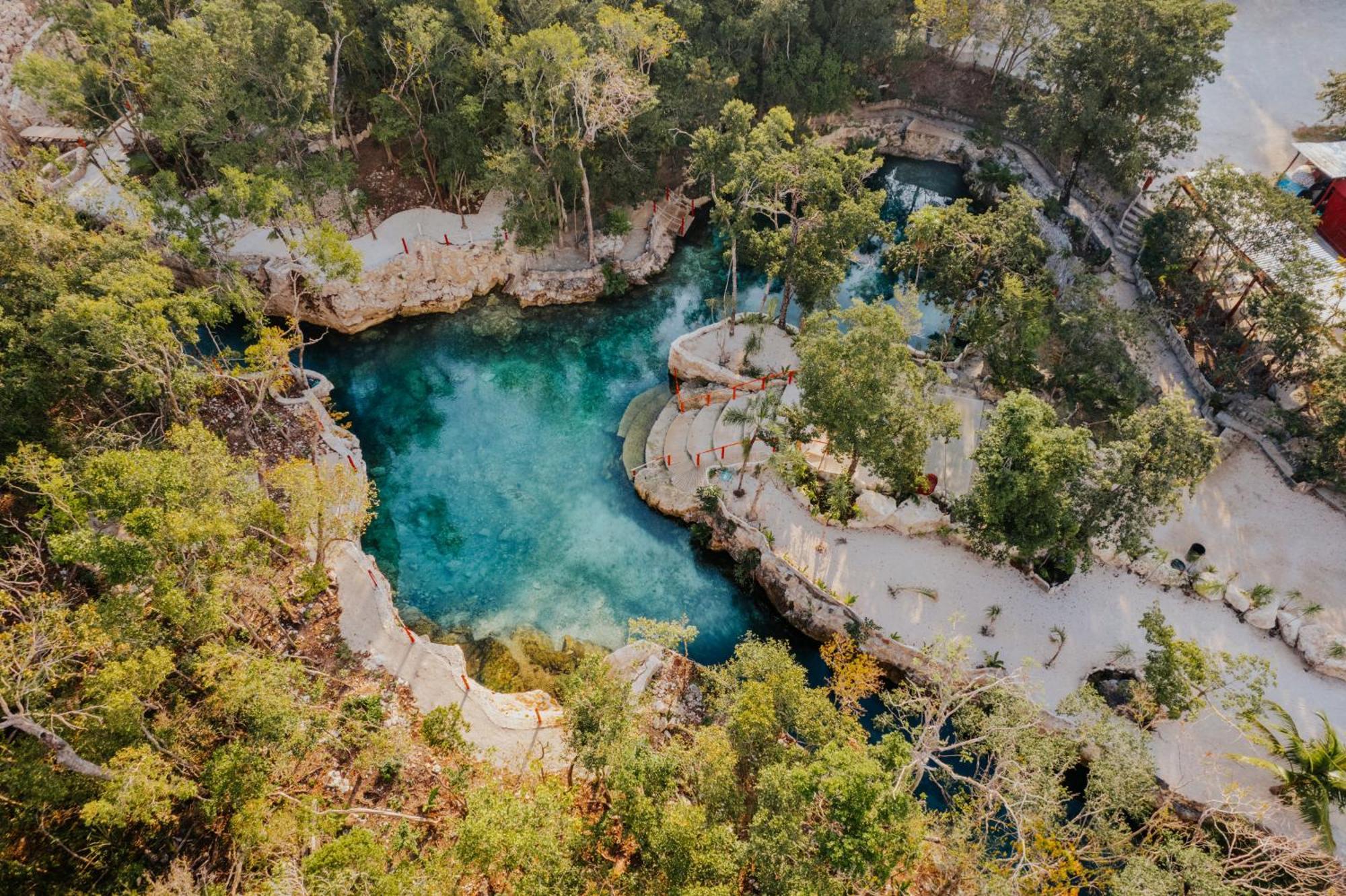 Hotel Casa Tortuga Tulum - Cenotes Park Inclusive Εξωτερικό φωτογραφία Aerial view of the Blue Lagoon